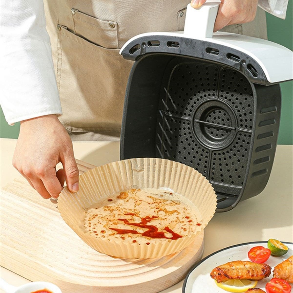 Roichil® 50 Adet Air Fryer Pişirme Kağıdı Tek Kullanımlık 23 Cm Yuvarlak Pişirme Kağıdı XXL PVC li — küçük görsel 6
