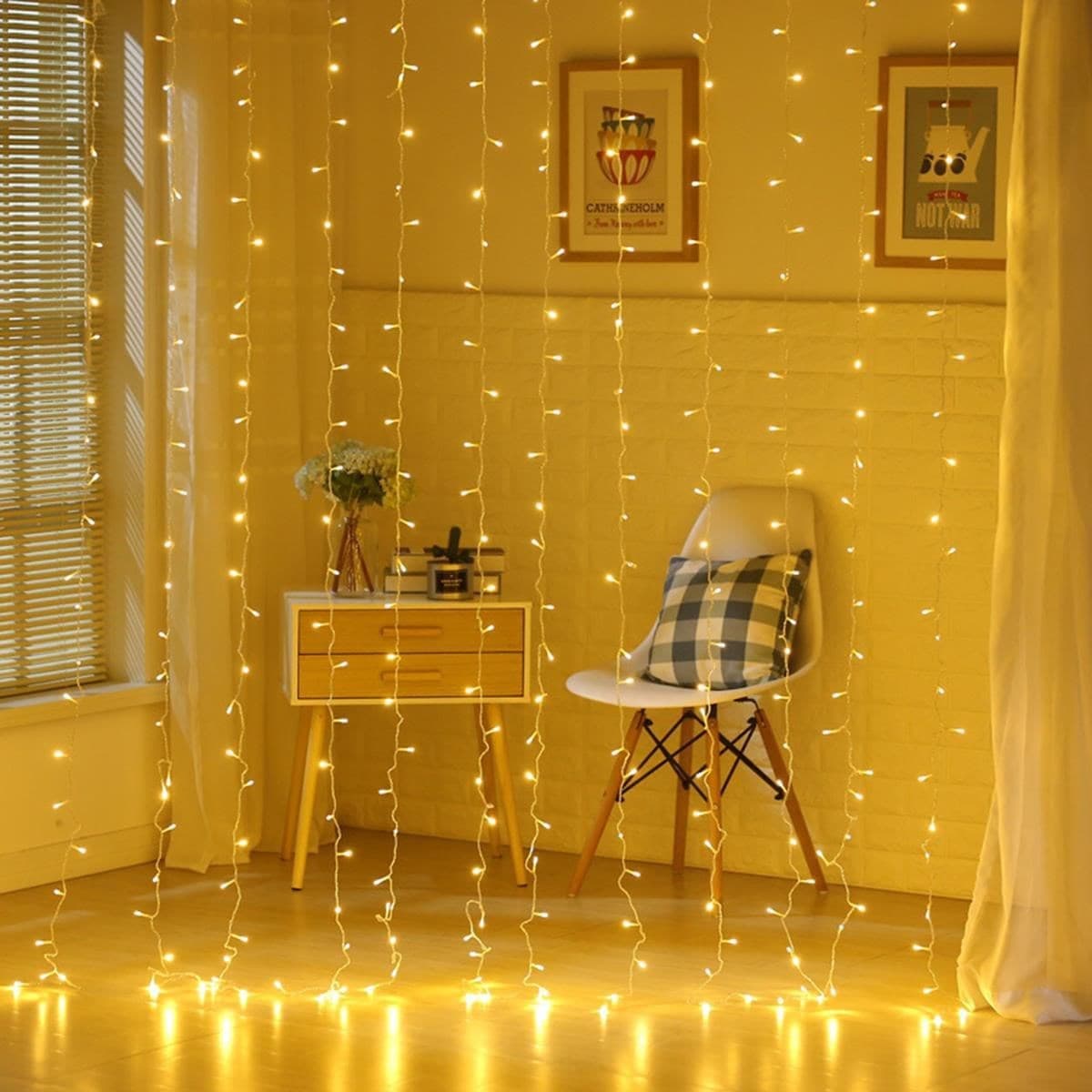 Roichil® 8 Fonksiyonlu 200 Led 10 Saçak Şerit Led 2x2 Perde İp Led (Gün Işığı)