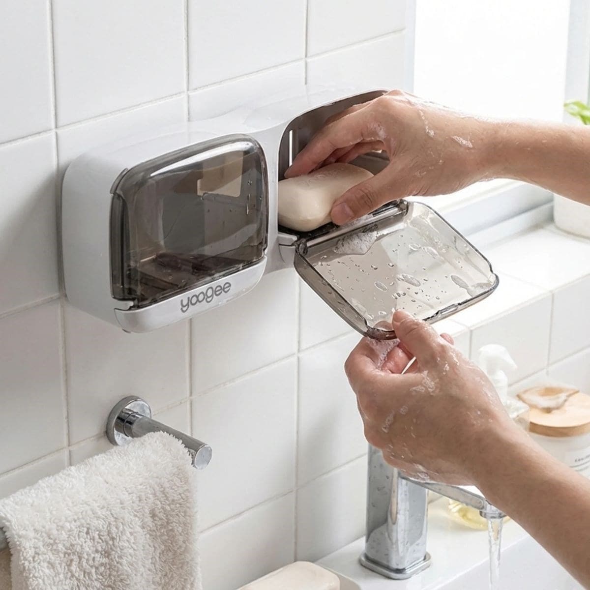Roichil® Duvara Monte İkili Kapaklı Plastik Katı Sabunluk Organizer – Banyo & Mutfak İçin Yapışkanlı Sabun Kutusu ve Düzenleyici